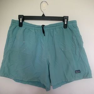 Patagonia baggies teal aqua with paint stains size large